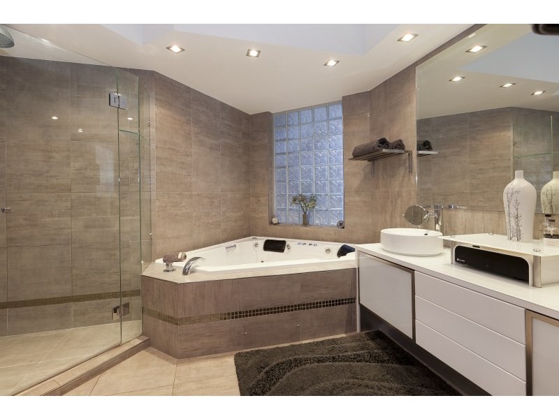 51 Plymouth Street, Alderley QLD 4051