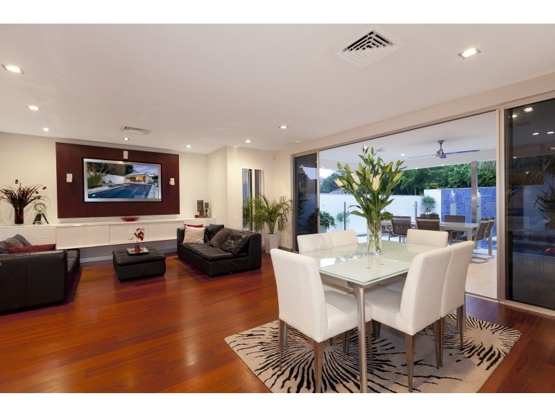 51 Plymouth Street, Alderley QLD 4051