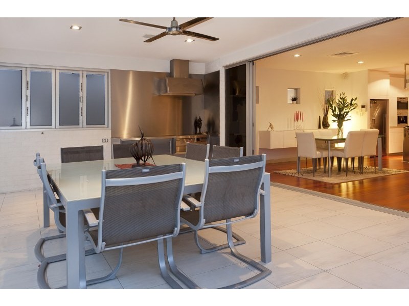 51 Plymouth Street, Alderley QLD 4051