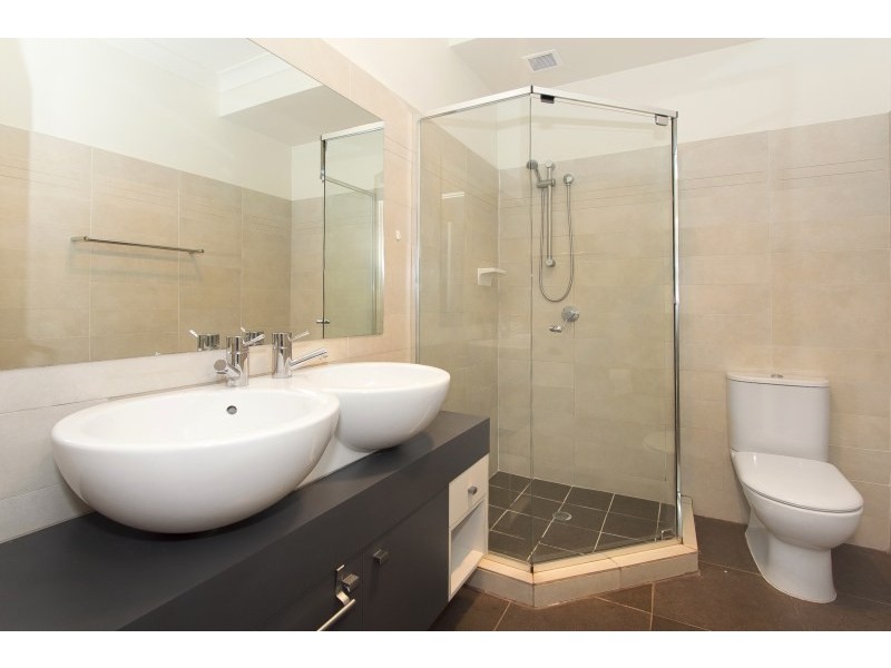 1/36 Wyndham Street, Herston QLD 4006