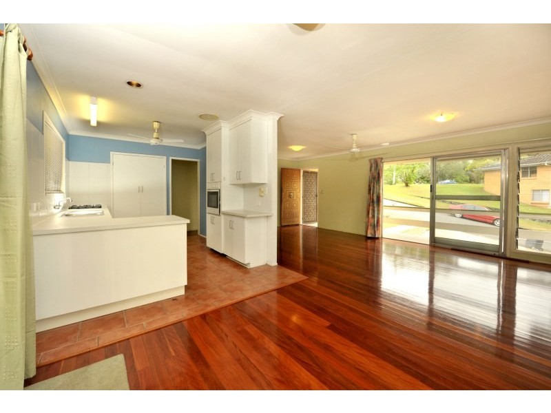 5 Kitching Street, Chapel Hill QLD 4069