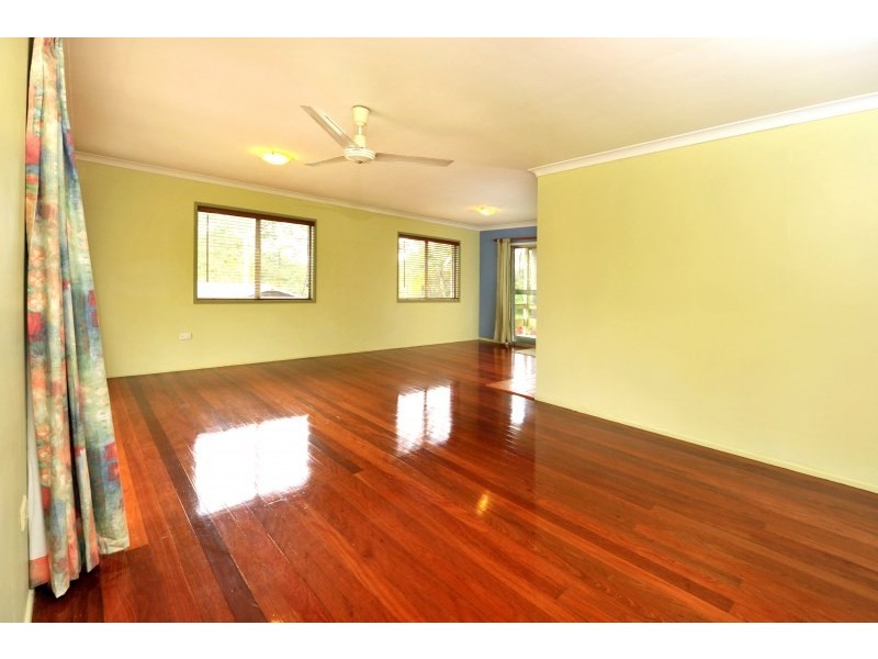 5 Kitching Street, Chapel Hill QLD 4069