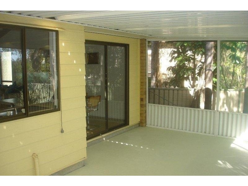 4 Bembridge Court, Bellbird Park QLD 4300