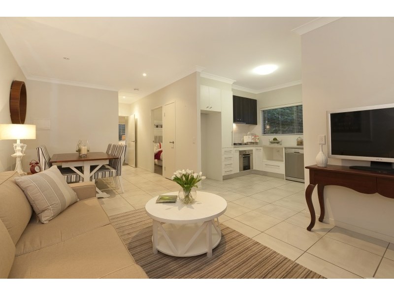 Unit 2/38 Lemnos Street, Red Hill QLD 4059