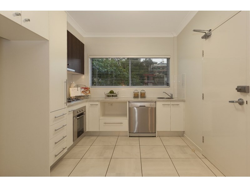 Unit 2/38 Lemnos Street, Red Hill QLD 4059