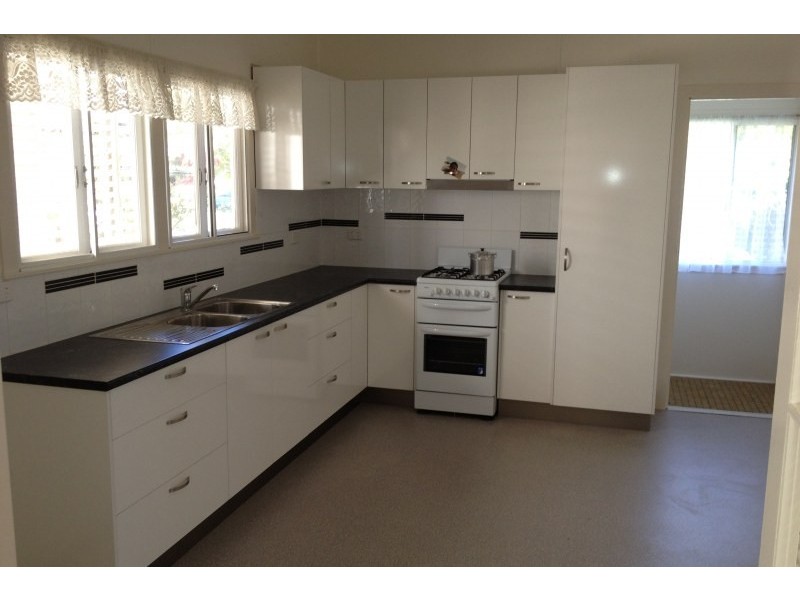 62 Hunter Street, Greenslopes QLD 4120