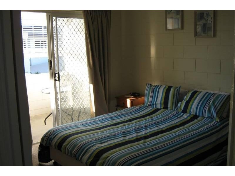 Unit 3/17 Rose Street, North Ward QLD 4810