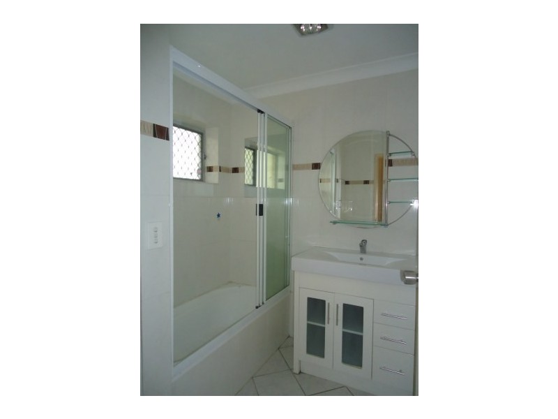 Unit 4/27 Melton Road, Nundah QLD 4012