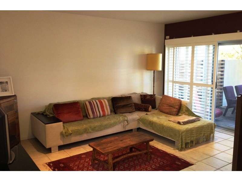 Unit 3/57 Shakespeare Street, Coorparoo QLD 4151