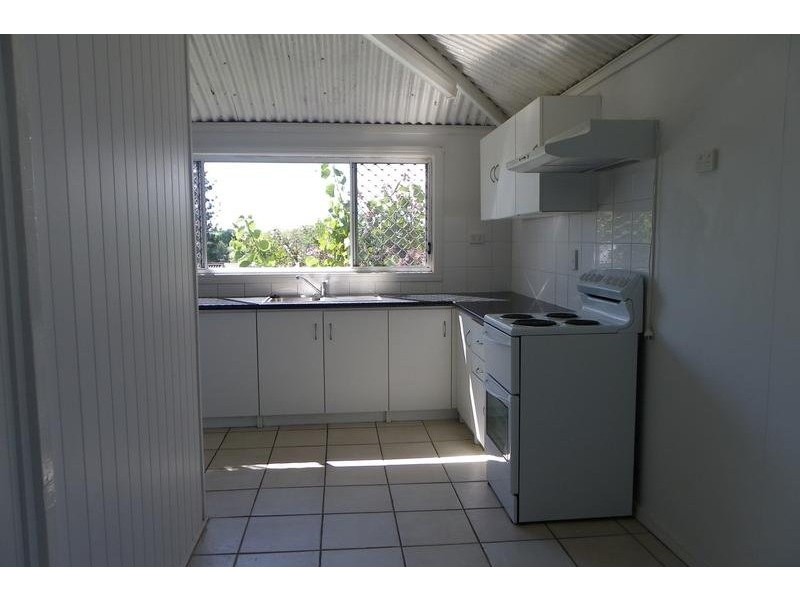 19 North Station Road, North Booval QLD 4304