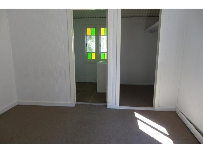 19 North Station Road, North Booval QLD 4304