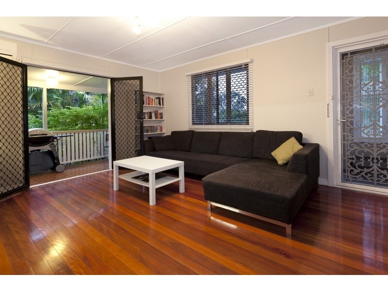 59 Russell Street, Everton Park QLD 4053