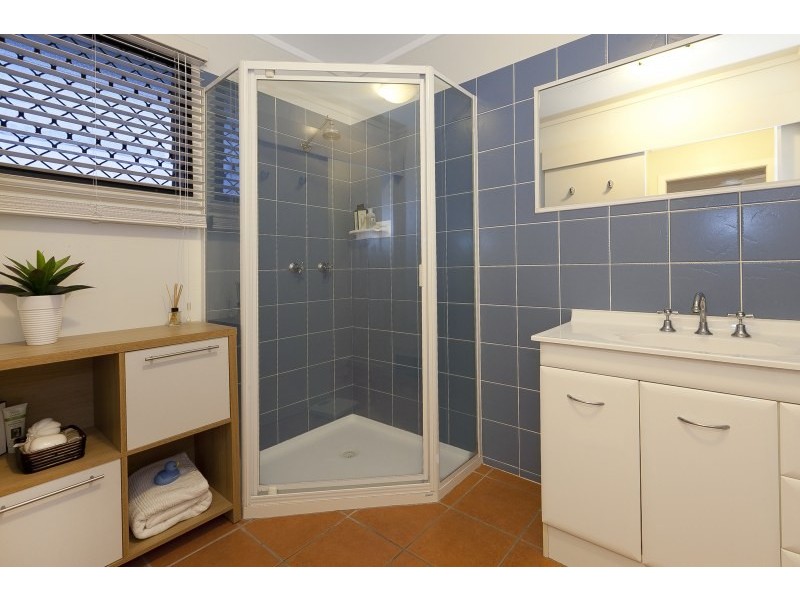 59 Russell Street, Everton Park QLD 4053