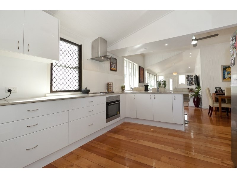 15 Grafton Street, Windsor QLD 4030