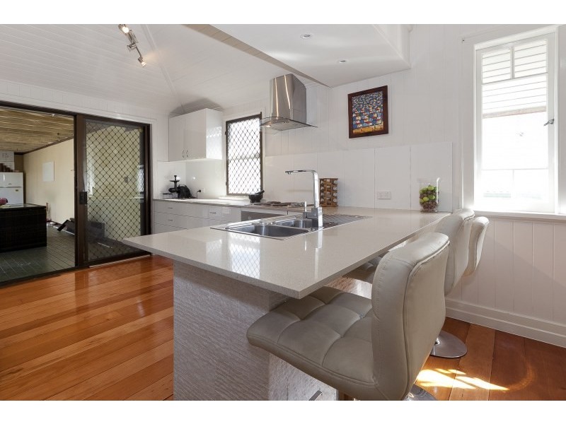 15 Grafton Street, Windsor QLD 4030