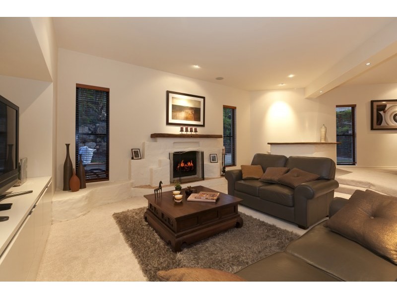 7 Foothill Place, The Gap QLD 4061