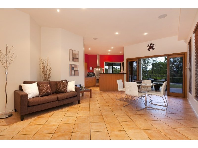 7 Foothill Place, The Gap QLD 4061