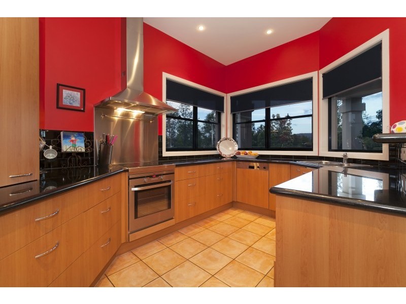 7 Foothill Place, The Gap QLD 4061