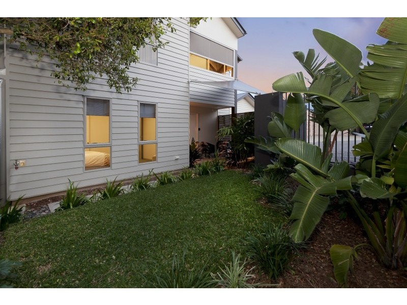 27 Kinmond Avenue, Wavell Heights QLD 4012