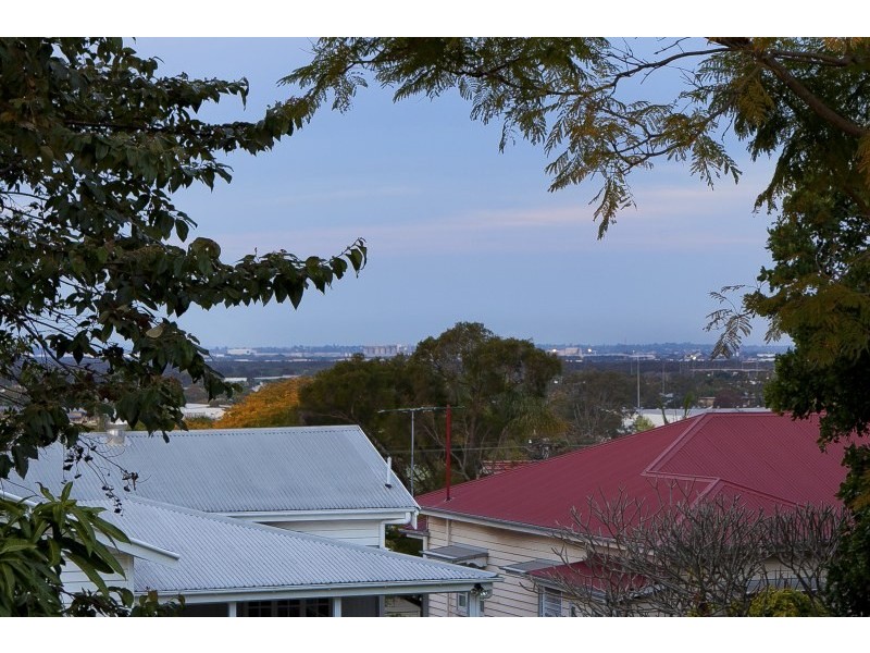 27 Kinmond Avenue, Wavell Heights QLD 4012