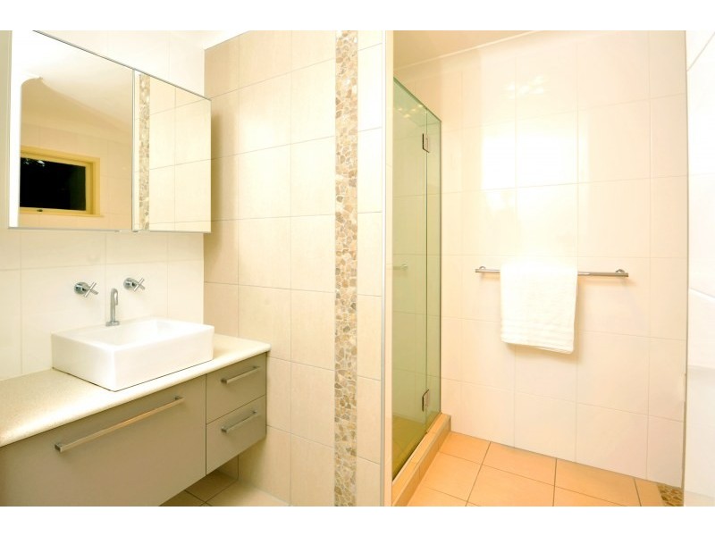 14 Maundrell Terrace, Chermside West QLD 4032