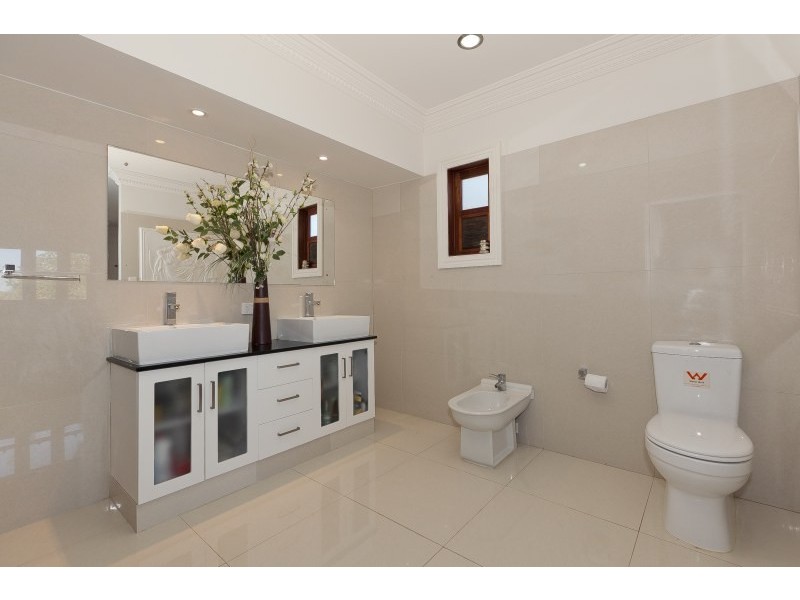 7 Roper Close, Westlake QLD 4074
