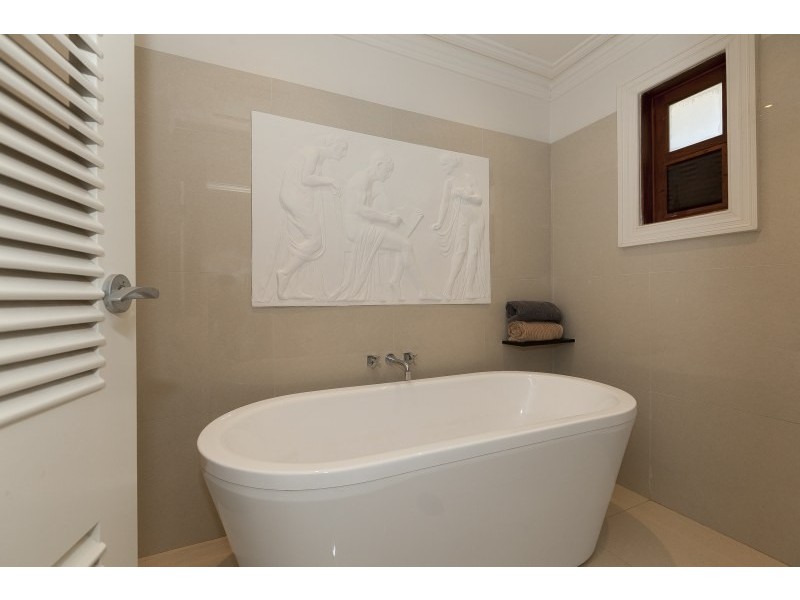 7 Roper Close, Westlake QLD 4074