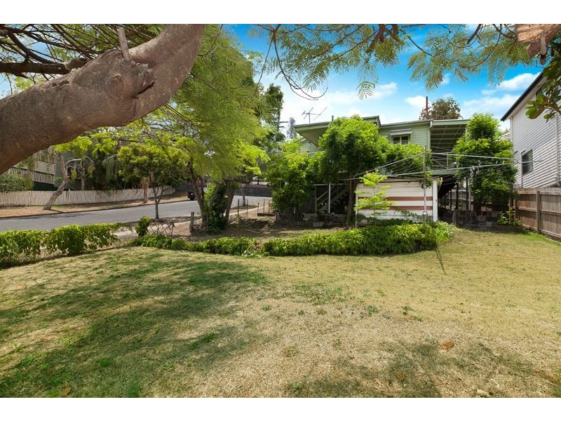 41 Agnew Street, Norman Park QLD 4170