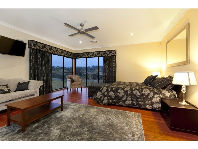 31 Currell Circuit, Samford Valley QLD 4520