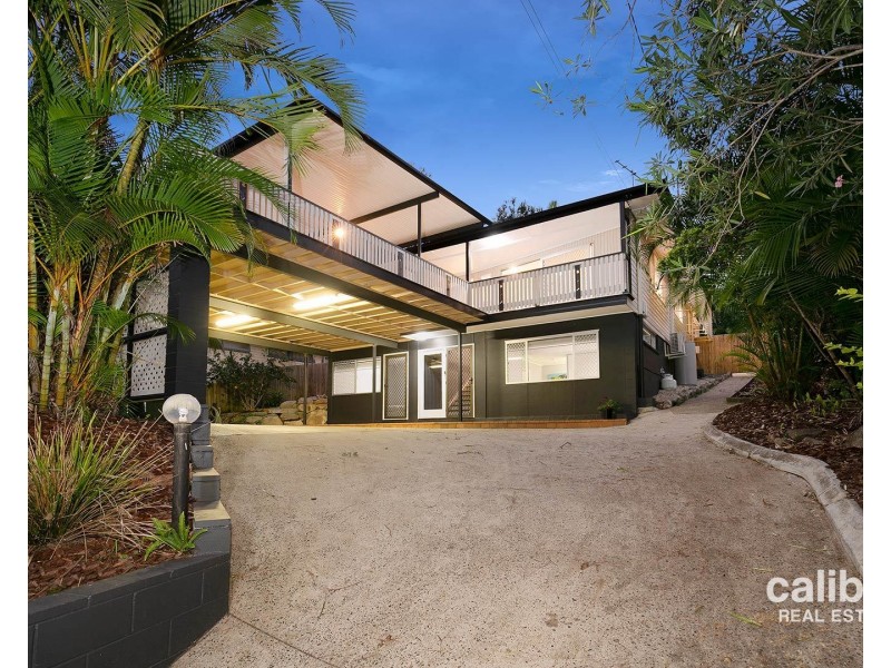 18 Woongarra Street, The Gap QLD 4061