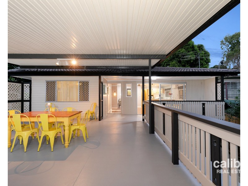 18 Woongarra Street, The Gap QLD 4061