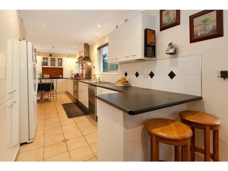 12 Endell Street, Bridgeman Downs QLD 4035