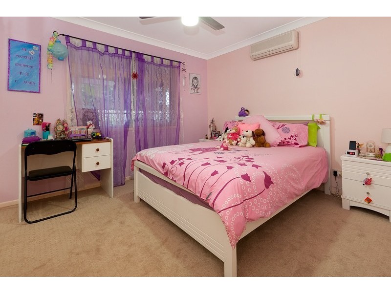 12 Endell Street, Bridgeman Downs QLD 4035
