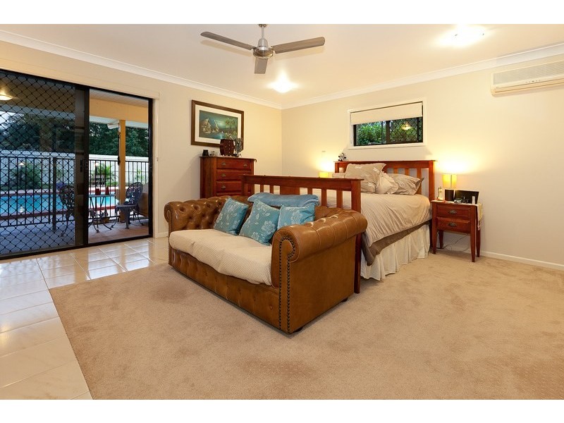 12 Endell Street, Bridgeman Downs QLD 4035