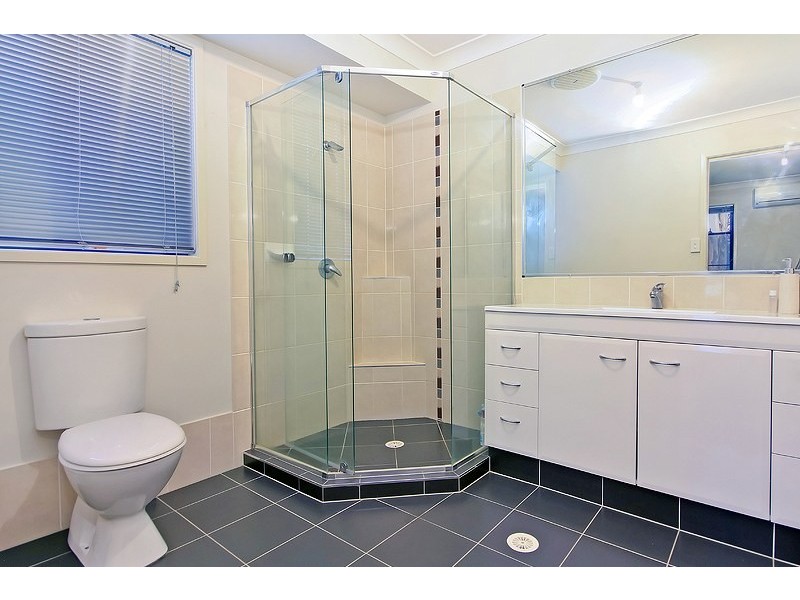 22 Corymbia Crescent, Anstead QLD 4070