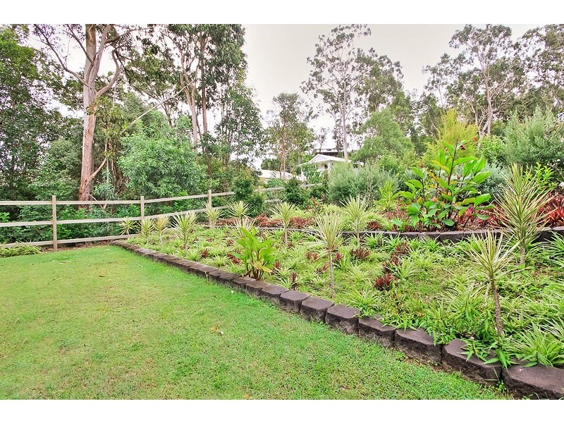 22 Corymbia Crescent, Anstead QLD 4070