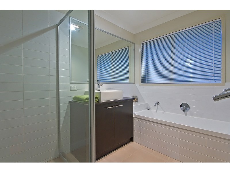 56 Everwood Street, Moggill QLD 4070