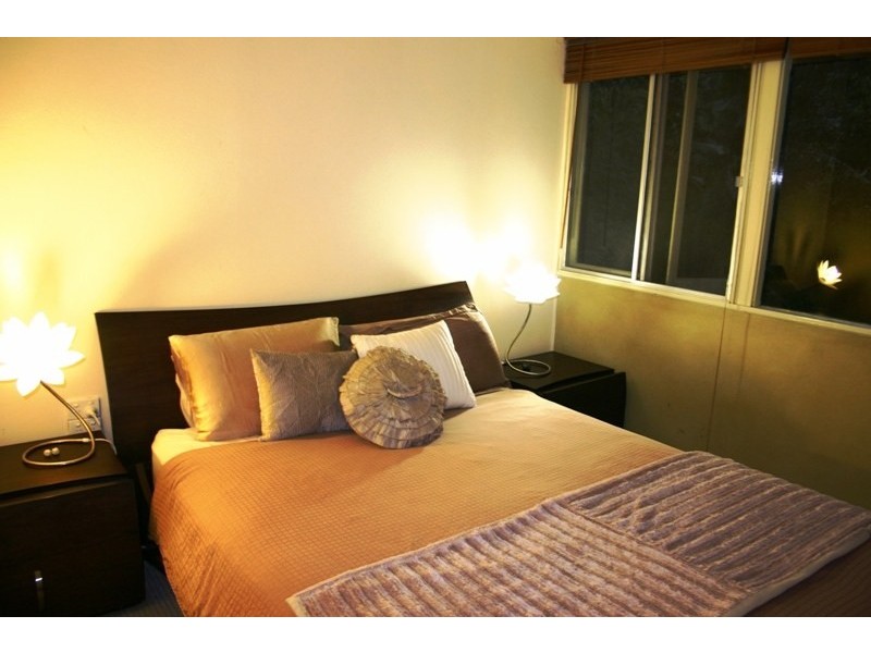 8 Leyton Street, Grange QLD 4051