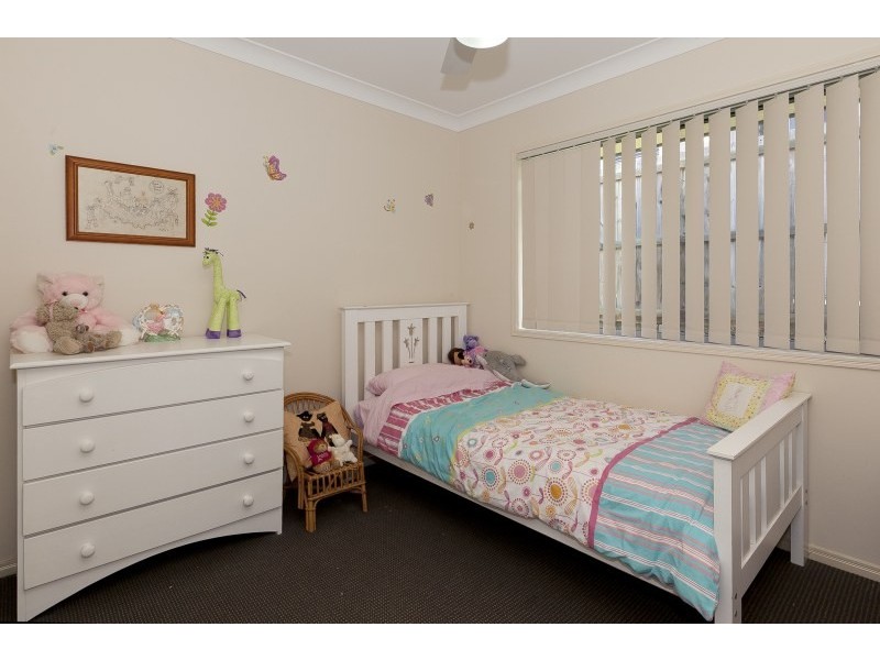 8 Everglades Street, Springfield Lakes QLD 4300