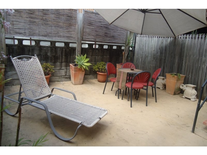 Unit 5/162 Juliette Street, Greenslopes QLD 4120