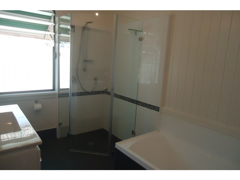 22 Quinn Street, Toowong QLD 4066