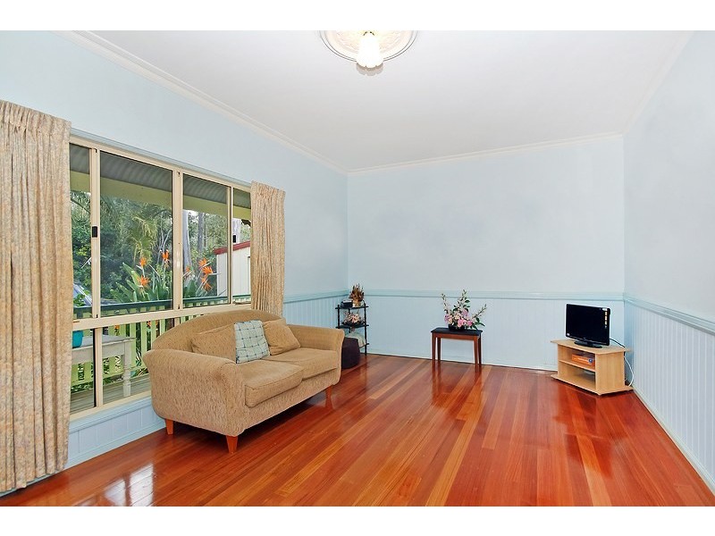 39 Riversleigh Road, Bellbowrie QLD 4070