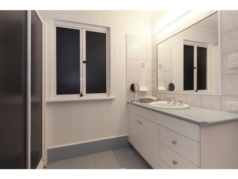 15 Duke Street, Gaythorne QLD 4051