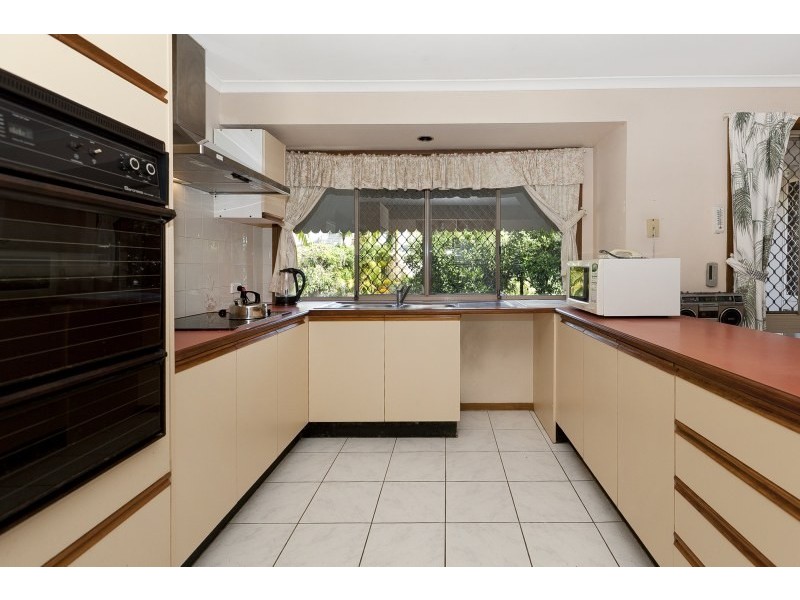 20 Mirbelia Street, Kenmore Hills QLD 4069