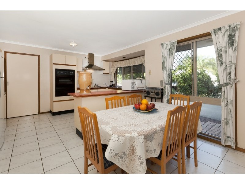 20 Mirbelia Street, Kenmore Hills QLD 4069