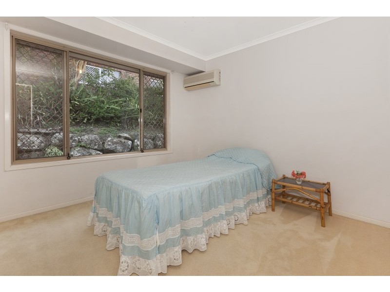 20 Mirbelia Street, Kenmore Hills QLD 4069