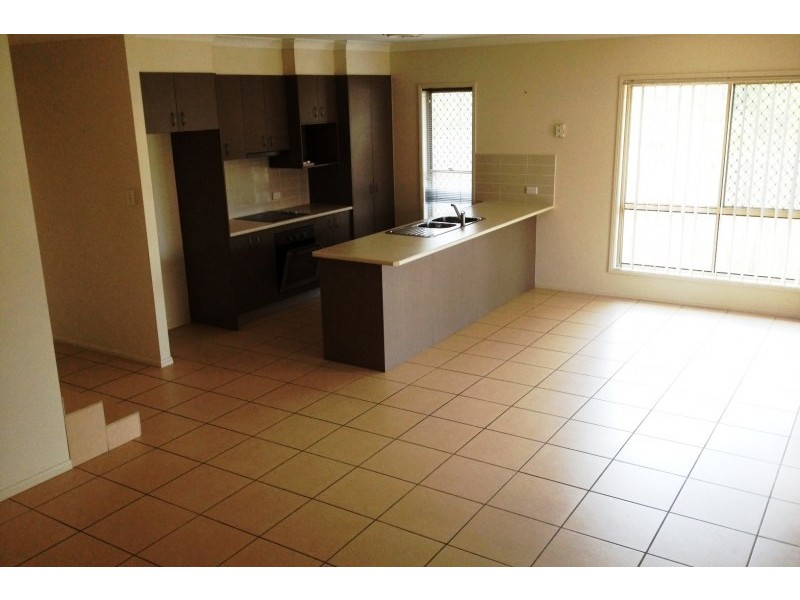 15 Horizon Drive, Springfield Lakes QLD 4300