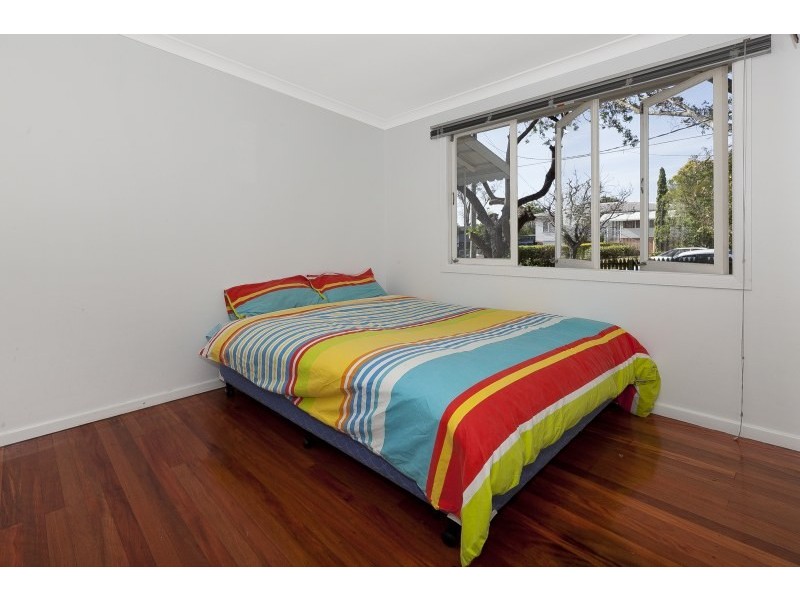 32 Parkmore Street, Boondall QLD 4034