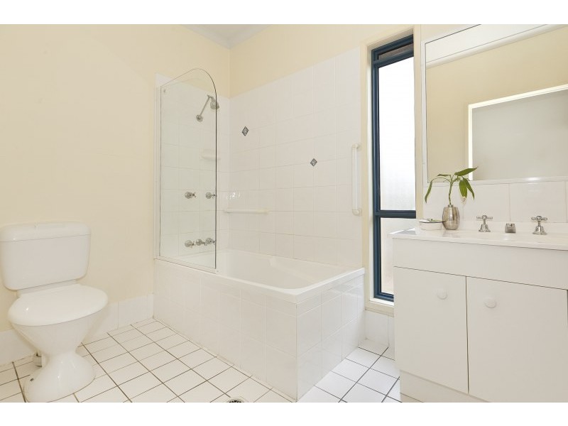 Unit 3/10 Baynes Street, Margate QLD 4019