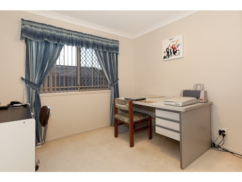 72 Streisand Drive, Mcdowall QLD 4053